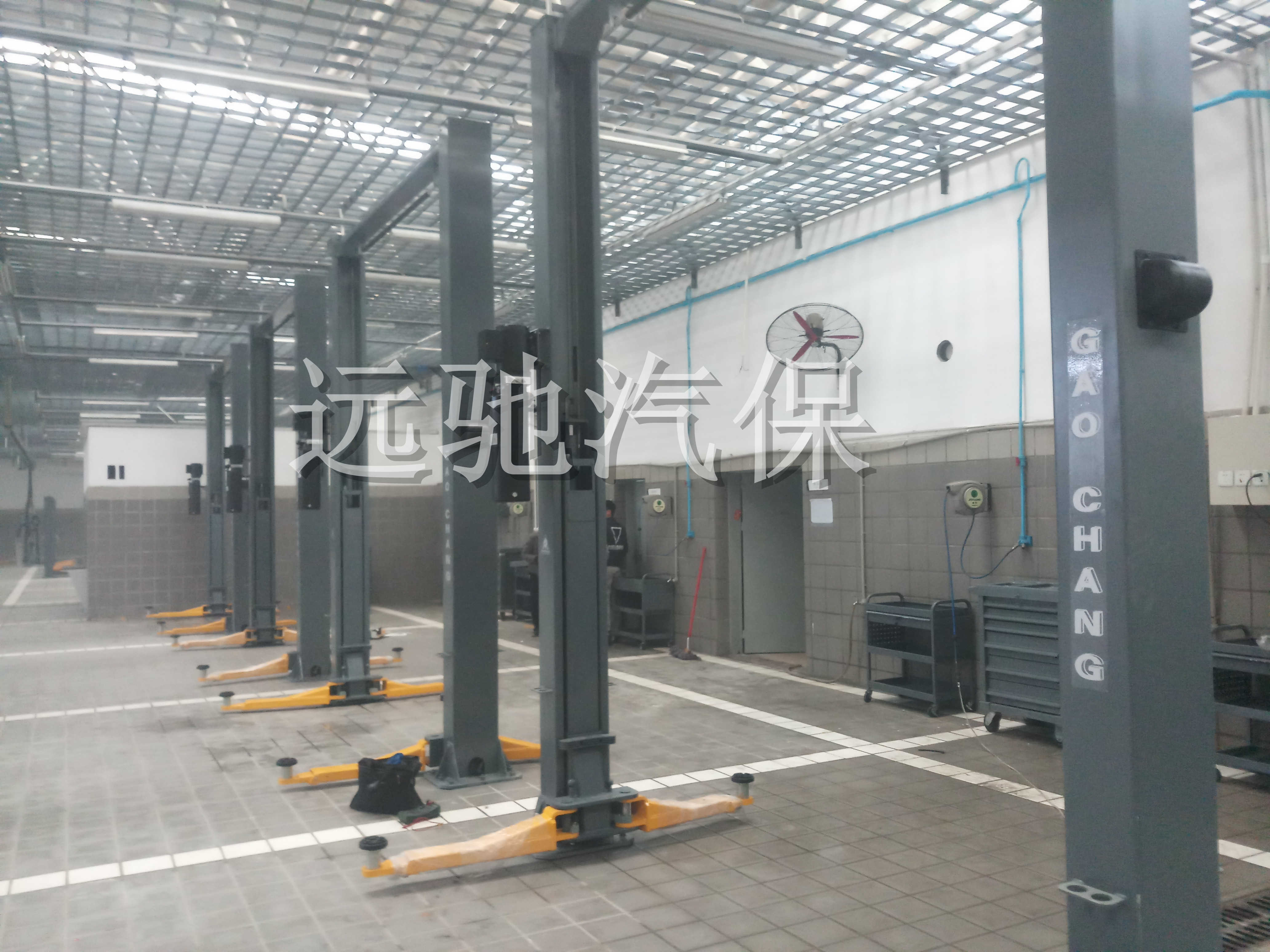 吉利汽车吉荣店-2